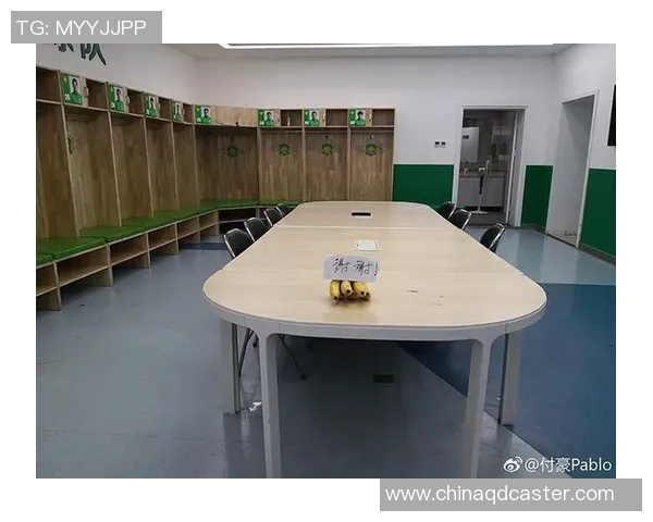 更衣室分配结果揭晓传统强队获得更大空间与优势